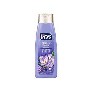 V05 Blooming Freesia Shampoo With Aloe Vera